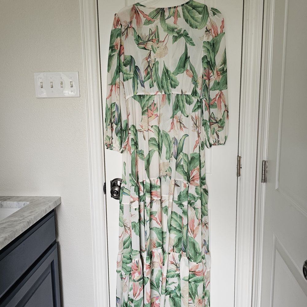 Flying Tomato Green and Pink Floral Coverup - Picture 2 of 4